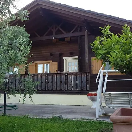 8 Posti Letto Chalet *