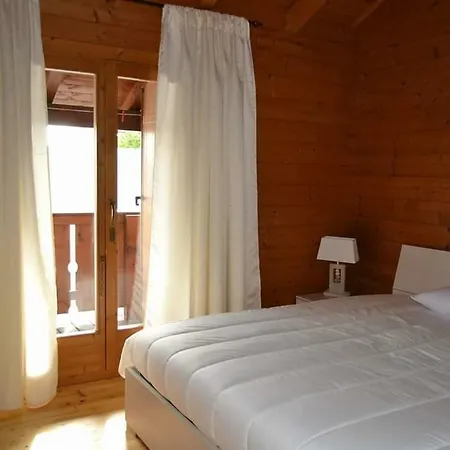 Chalet 8 Posti Letto Ardea