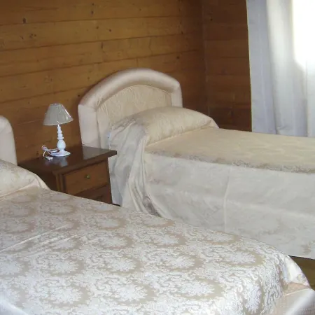 8 Posti Letto * Ardea