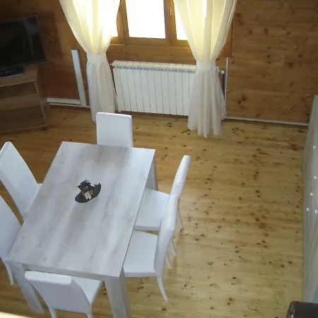 8 Posti Letto Ardea