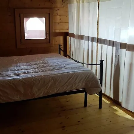 8 Posti Letto Chalet Ardea